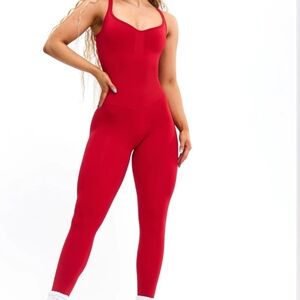 BuffBunny Lipstick Red Shape Seamless Bodysuit